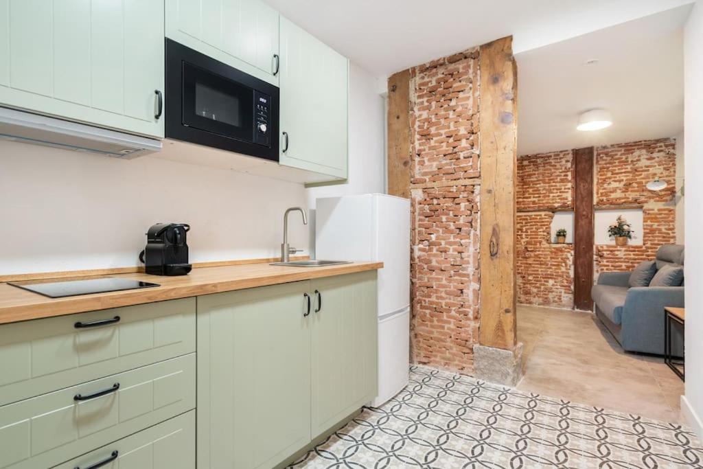 Nice Flat In Lavapies At Street Level S23A Madri Exterior foto