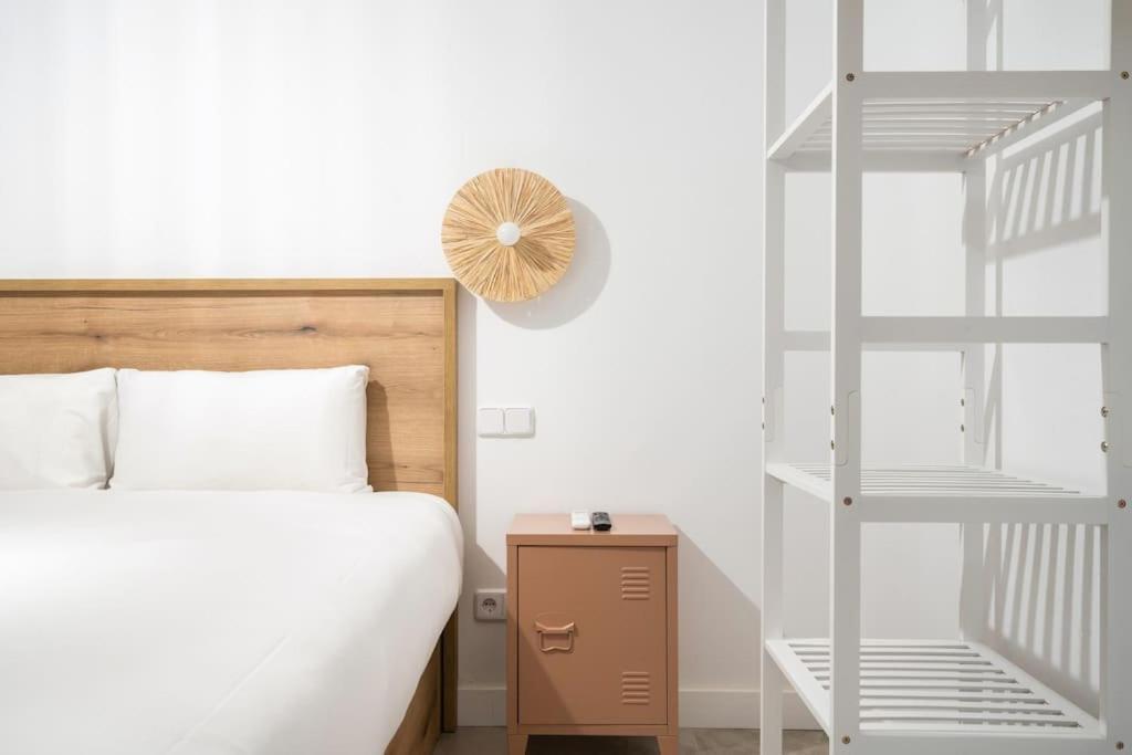 Nice Flat In Lavapies At Street Level S23A Madri Exterior foto